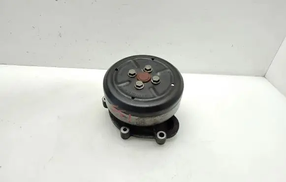 Mercedes-Benz E W212 Water pump A2712020210 3013V2