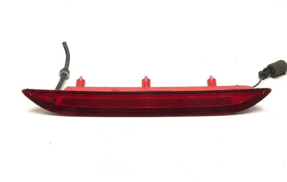 KIA Rio Third/center stoplight