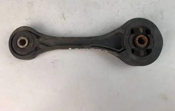 Subaru Legacy Gearbox mount