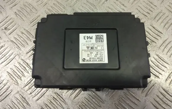 Hyundai Kona I Engine control unit/module 954B0K4430