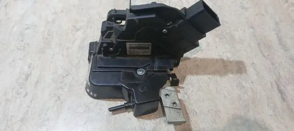 Ford S-MAX Front door lock 6M2AR21812AB
