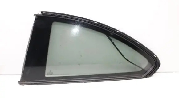 BMW 2 F22 F23 Rear side window 7345573