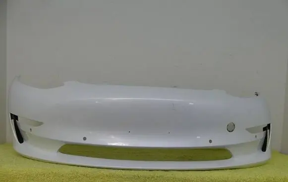 Tesla Model 3 Front bumper 1084175-00-D
