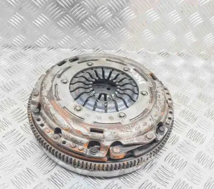 Volkswagen Golf VII Clutch set kit 06K141025A 06J105266AL
