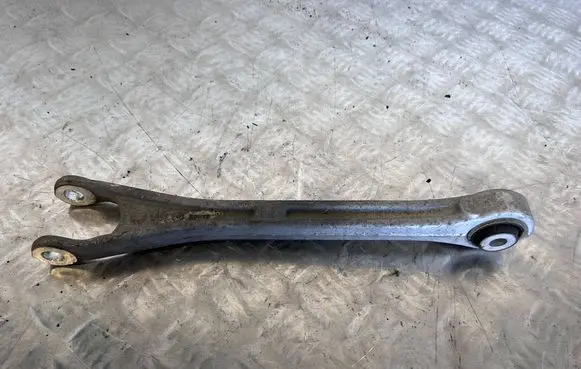 Maserati Ghibli Rear upper control arm/wishbone 69573