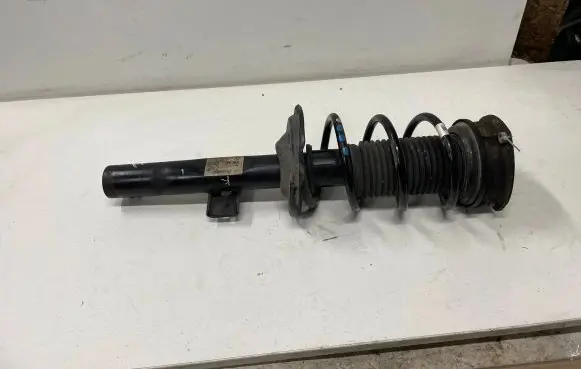 Seat Arona Front shock absorber/damper 2Q0413031
