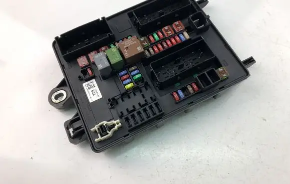 BMW 1 F20 F21 Fuse box set 23134072