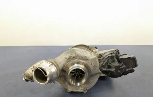 BMW 3 G20 G21 Turbo system vacuum part 9845814