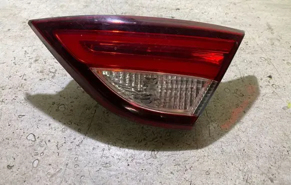 Chrysler 200 Tailgate rear/tail lights 92404000