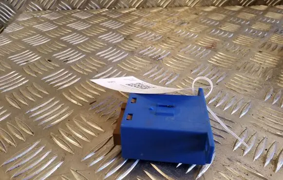Peugeot 406 Other relay 9623732880