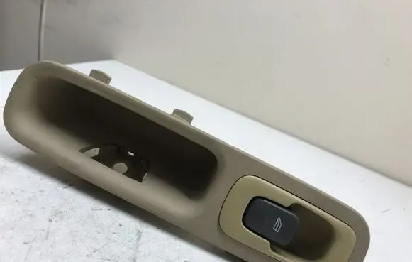 Volvo S80 Electric window control switch 9479903