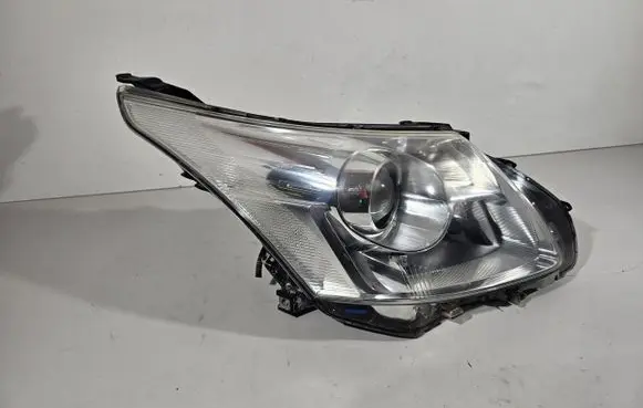 Toyota Avensis T270 Headlight/headlamp 17821346835745