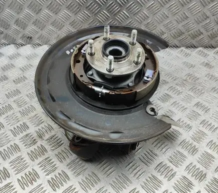 Toyota GR 86 Rear wheel hub SU00310803