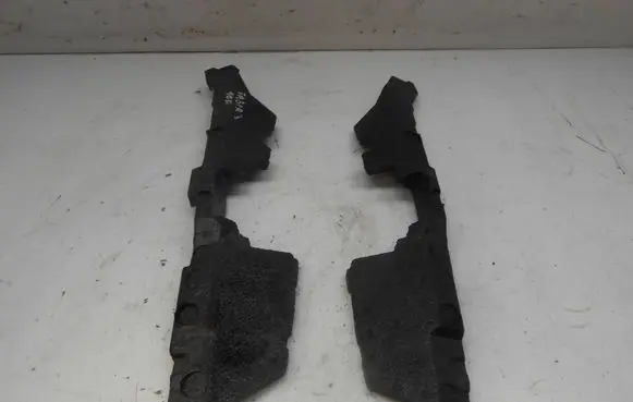 Skoda Fabia Mk3 (NJ) Radiator trim 6V0121283 6V0121284