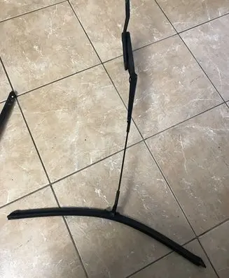 Mercedes-Benz E W212 Windshield/front glass wiper blade 3392125722