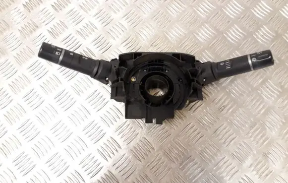 Mazda 2 Wiper turn signal indicator stalk/switch DF7166120A