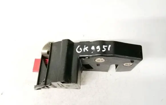 Volkswagen Golf V Seat back rest lock catch 1K0885681E 234304