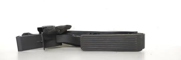Mercedes-Benz E W211 Accelerator throttle pedal A2113000404