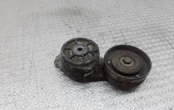 Chrysler Town u0026 Country IV Generator/alternator belt tensioner