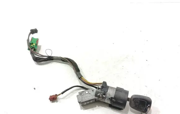 Peugeot 307 Ignition lock 36353100