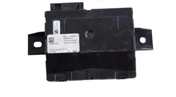 Tesla Model 3 Other devices 6829434