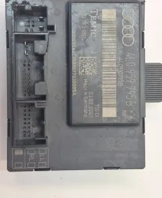 Audi Q7 4L Door control unit/module 4L0959795B 4L0910795B