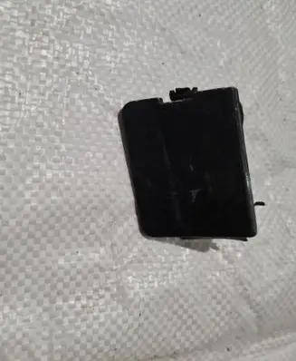 BMW 3 E36 Rear bumper row hook cap/cover 8151584