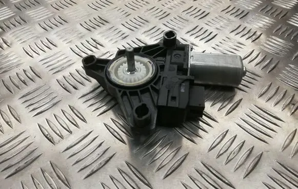 Mercedes-Benz GLC X253 C253 Rear door window regulator motor GB558LA