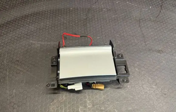 Infiniti FX Ashtray (front) 68800CG000 CG000
