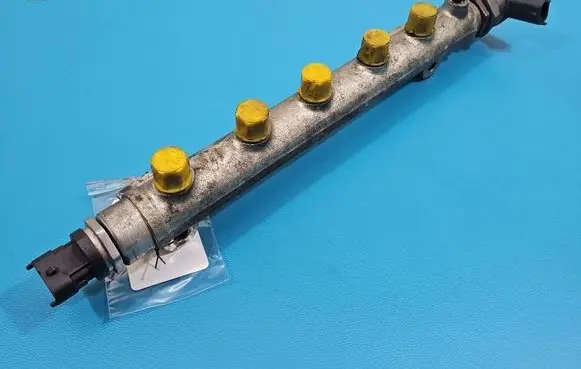 Hyundai Tucson JM Fuel main line pipe 0445214085 IMPRK1551750
