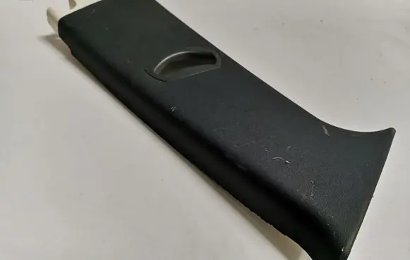 BMW X3 E83 (B) pillar trim (top) 3330446