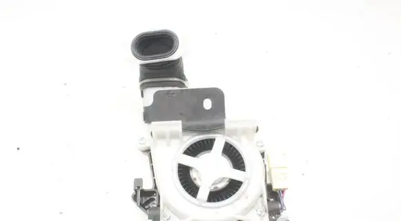 Lexus IS III XE30 Seat fan/blower 8586753030