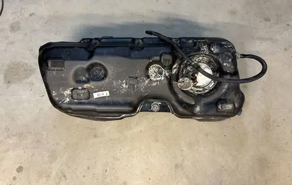 BMW X3 G01 Fuel tank 7404155 7214881 6727510