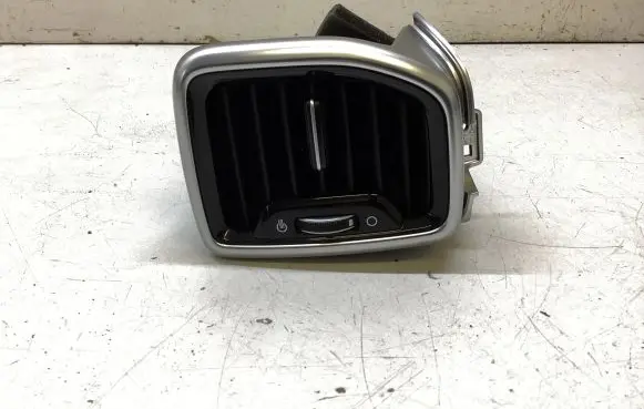 KIA Sportage Dashboard side air vent grill/cover trim