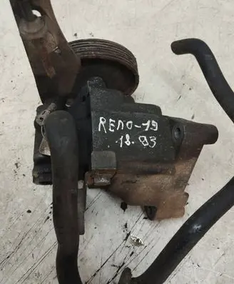 Renault 19 Power steering pump
