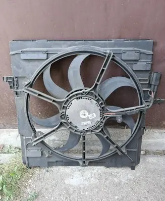 BMW X5 E70 Electric radiator cooling fan 67327558428 7558428 7533558
