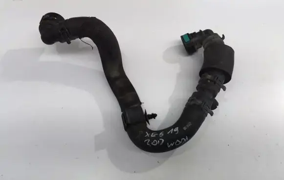 Jaguar XE Engine coolant pipe/hose