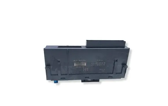 BMW 3 E90 E91 Comfort/convenience module 9226328 61359226328