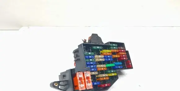 Porsche Cayenne (92A) Fuse module 7P0941828