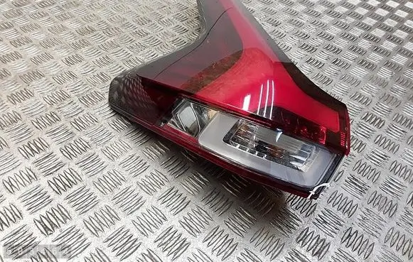 Rear/tail lights