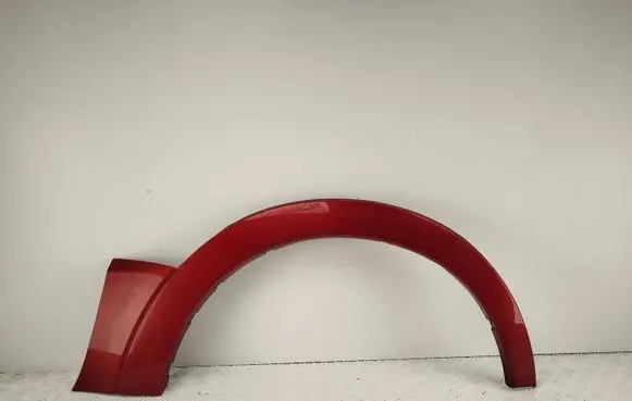 Mitsubishi Pajero Front arch trim 
