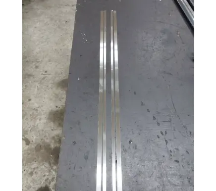 Mercedes-Benz E W124 sill trim set (inner) 1246800935 A1246800935 1246801235