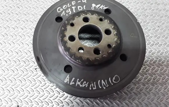 Volkswagen Golf IV Crankshaft pulley