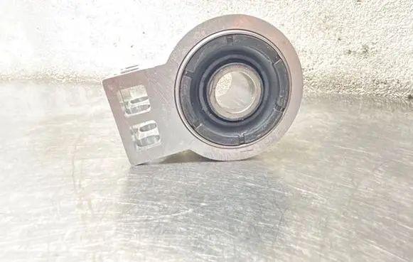 Opel Insignia A Rear axle beam mounts housing 2089009 4027816 36595