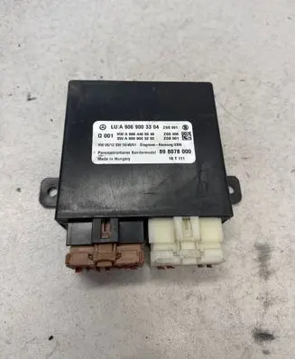 Mercedes-Benz Sprinter W906 Airbag control unit/module a9069003304