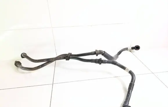 Brake vacuum hose/pipe