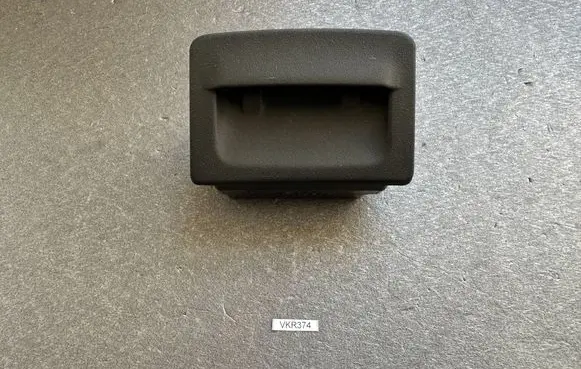 Mitsubishi Pajero Car ashtray MR402454 MR506958