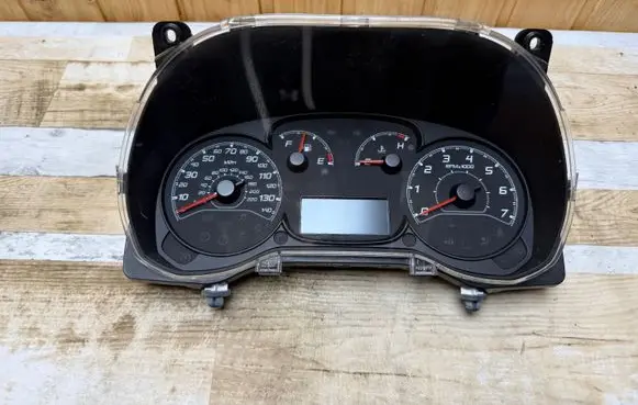 Speedometer (instrument cluster)