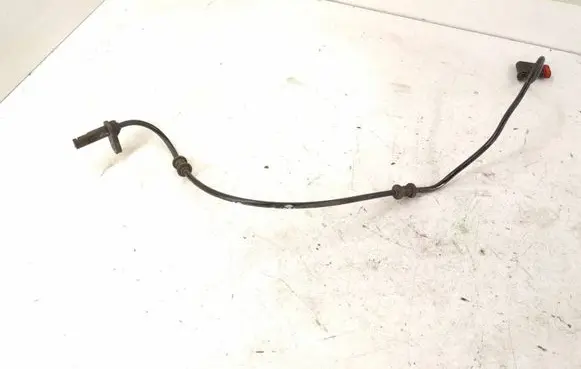 Mercedes-Benz E W212 ABS rear brake sensor 2125402117 A2125402117