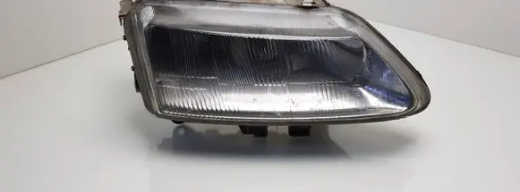 Renault Laguna I Headlight/headlamp 7700820119